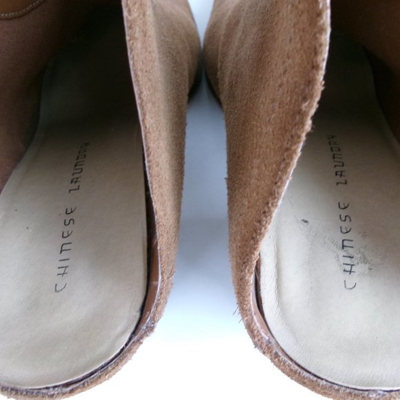 The Heeled Mule in Cognac Suede with Wood Stacked Heel Size 9 - Picture 14 of 14